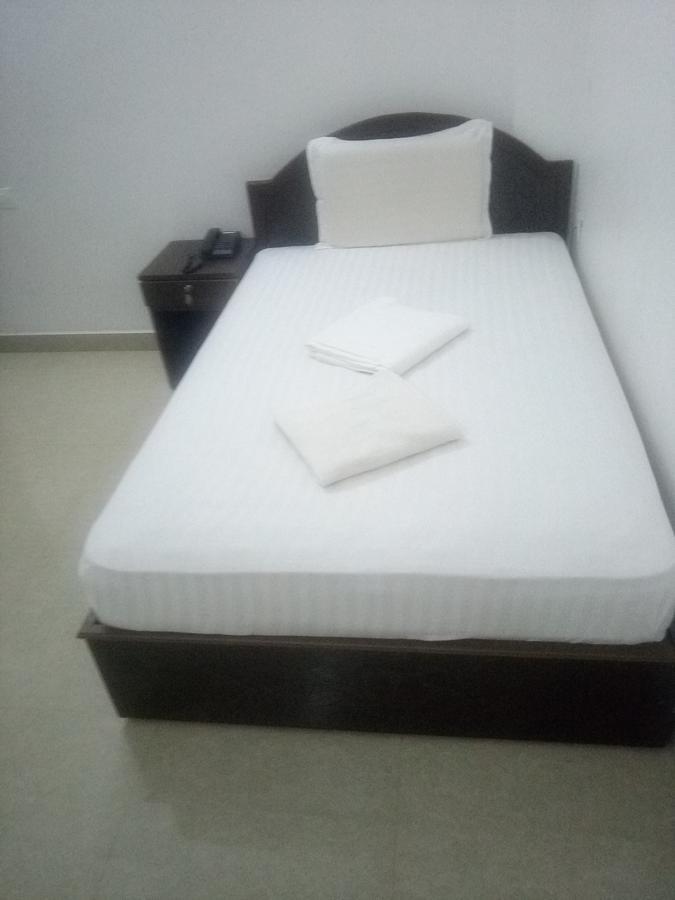 Hotel Ebenezer Plaza Nedumbassery Zewnętrze zdjęcie